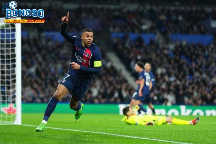PSG đấu với Real Madrid